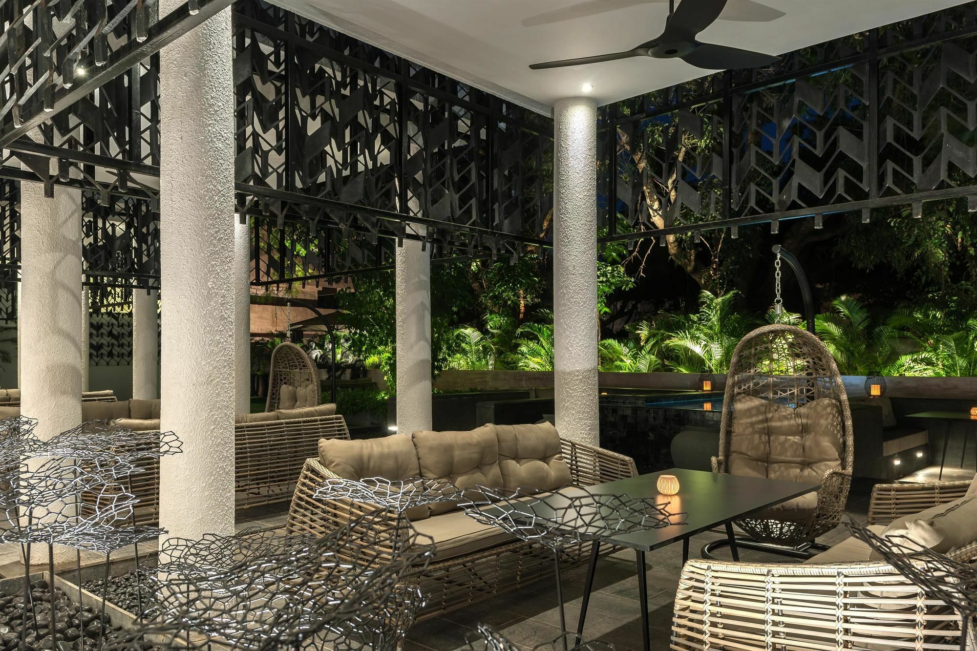 Hyatt Centric Candolim Goa المظهر الخارجي الصورة The interior of the hotel